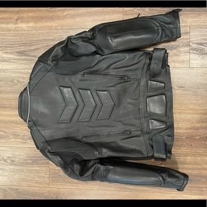 Genuine leather biker’s jacket BRAND NEW! Size S